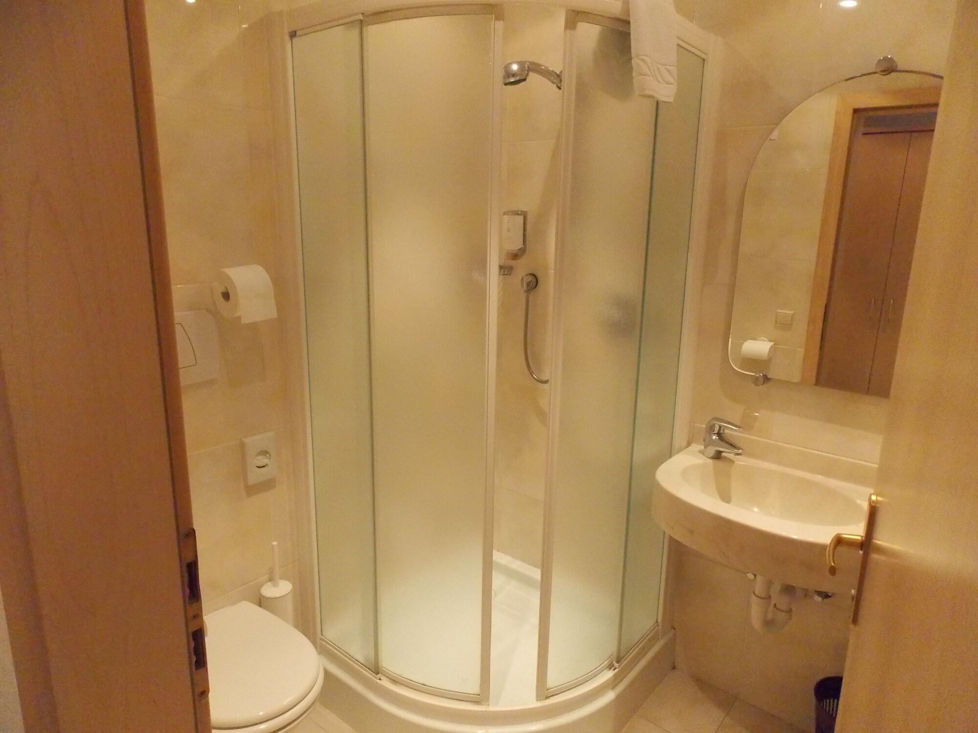 Hotel Chrys Больцано Екстер'єр фото